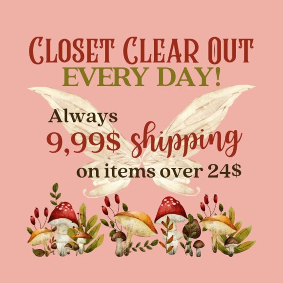 Red Mermaid Tail Blanket for Kids - Picture 12 of 12